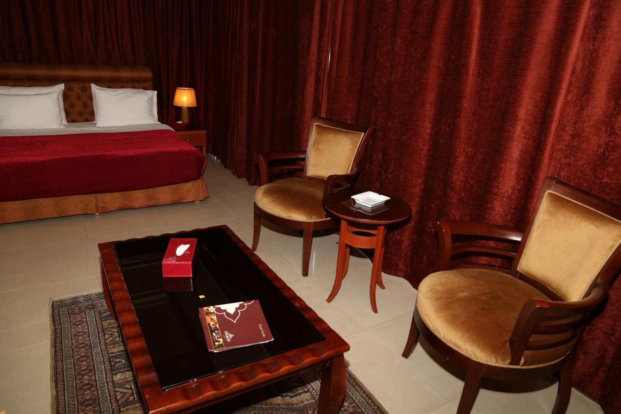 Duroy Hotel Beiroet Buitenkant foto